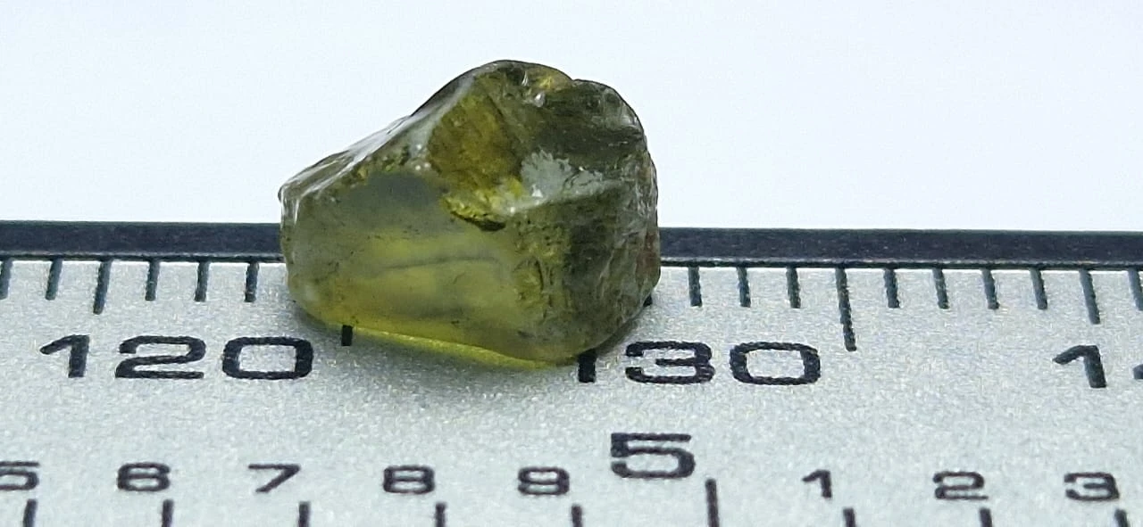 2.53ct Yellowish Green Sapphire Rough From Nigeria — view 3